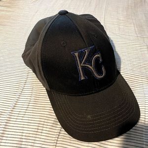 Black and Gray KC hat